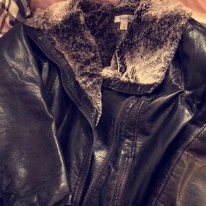 Leather jacket with fur
